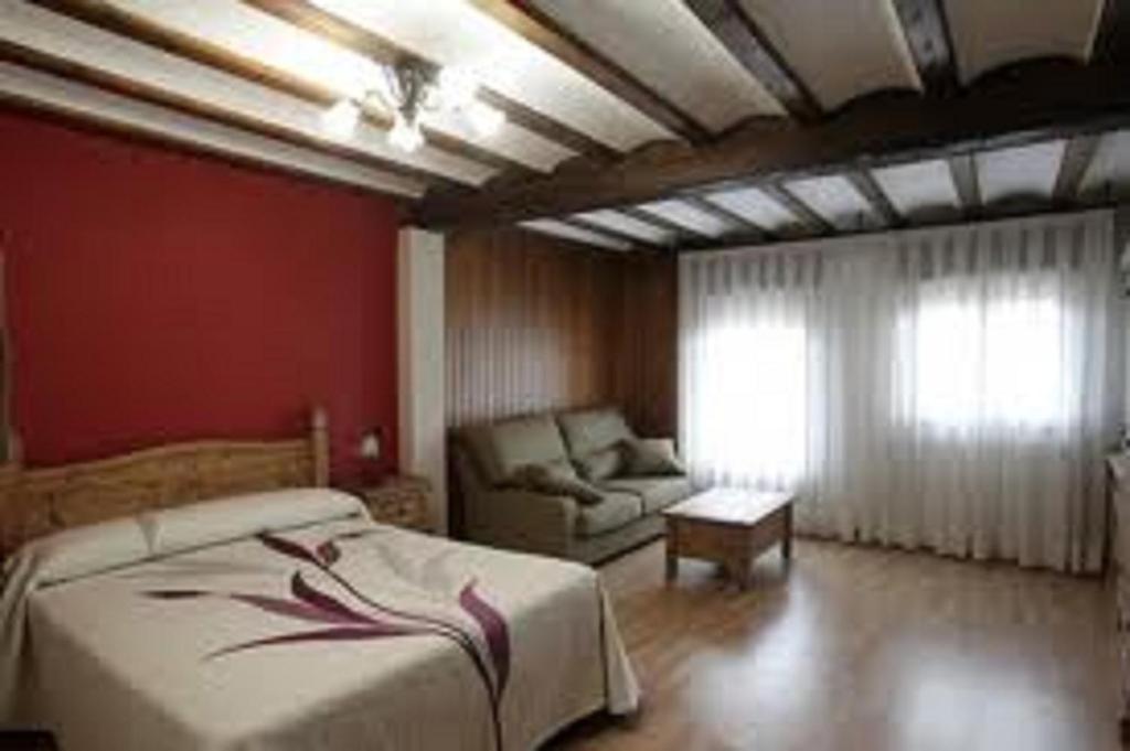 Casona Santa Coloma Konuk evi Matute de la Sierra Oda fotoğraf